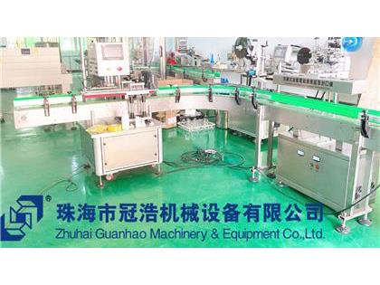 旋蓋機(jī)，鋁箔封口機(jī)，貼標(biāo)機(jī)，噴碼機(jī)，整套生產(chǎn)線已完成生產(chǎn)送貨至客戶公司